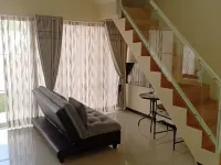 Villa Dean Batu Sub-District 호텔