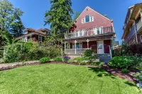 紅木住宿加早餐酒店