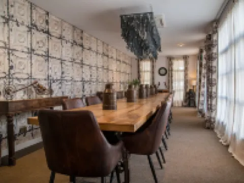 Latitude 0 Degrees Hotels in Kampala