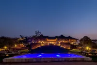 Ndhula Luxury Tented Lodge - piscina