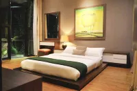 D'Green Villa Hotels near The Lodge Maribaya