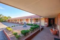 Lake Macquarie Motor Inn Hotels in Belmont