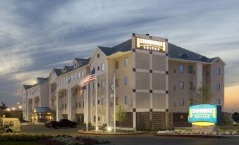 Staybridge Suites Plano - Legacy West Area