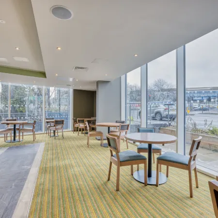 Premier Inn London New Southgate Отели рядом с достопримечательностью «Финчли»