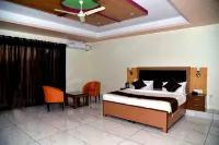 Jai Hotel and  Restaurant 튤립 가든 팔람퍼 주변 호텔