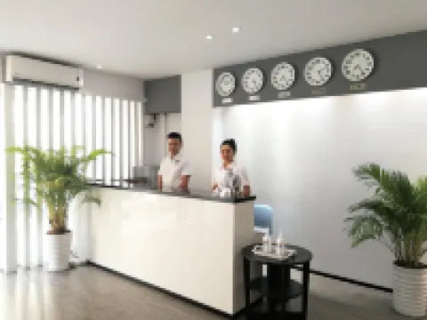 ยามา โฮเทลแอนด์รูฟท็อปบาร์