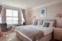 The Bay Hotel Hoteles en Coverack