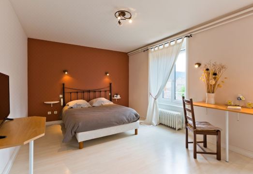 Hotel de La Gare - Housity