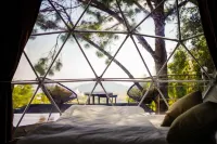 Baan Cher Aem Khao Kho