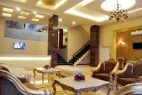 Apple Green Hotel