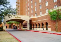 Renaissance Waterford Oklahoma City Hotel Hôtels à proximité de : Oklahoma City Zoo