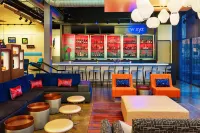 Aloft Cleveland Beachwood - С баром