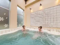 Poppy Springs Resort & Spa - Hot Springs