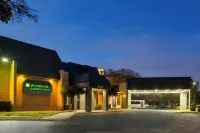 Wyndham Garden Dallas North