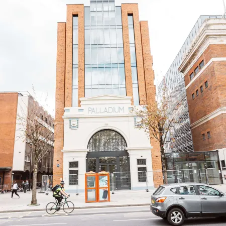 Dao by Dorsett West London Отели рядом с достопримечательностью «Шепердс-Буш»
