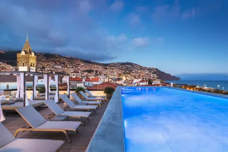 Barceló Funchal Oldtown Отели рядом с достопримечательностью «Sacred Art Museum (Museu de Arte Sacra)»