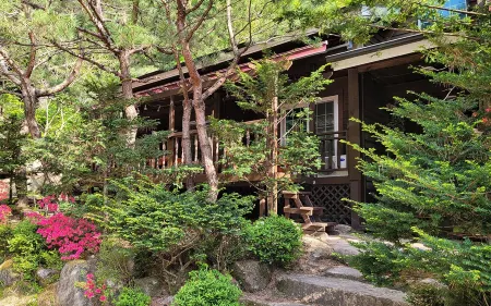 Goesan Jakeun Saejae Pension Отели рядом с достопримечательностью «Shinpoong Hanji Maeul»