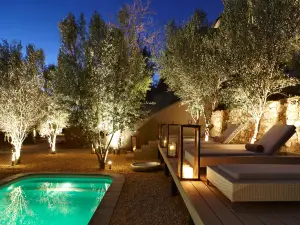 Top 10 4-Star Select Hotels in Namibia