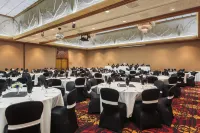 艾爾克紅獅飯店和