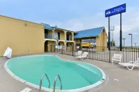 Americas Best Value Inn Schulenburg - Ramah keluarga