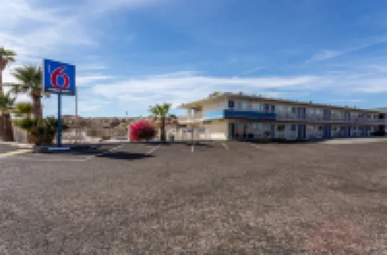 Motel 6 Needles, CA