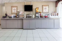 Ramada by Wyndham Lebanon - breakfast
