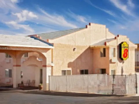 Super 8 by Wyndham Yucca Val/Joshua Tree Nat Pk Area Hotels in Yucca Valley
