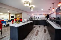 Baymont by Wyndham Traverse City Hotels in Almira Township