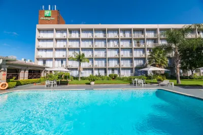Holiday Inn Bulawayo Hotels in der Nähe von The Hillside Dams Conservancy