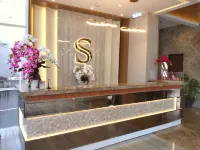 Surabaya River View Hotel - Cheap