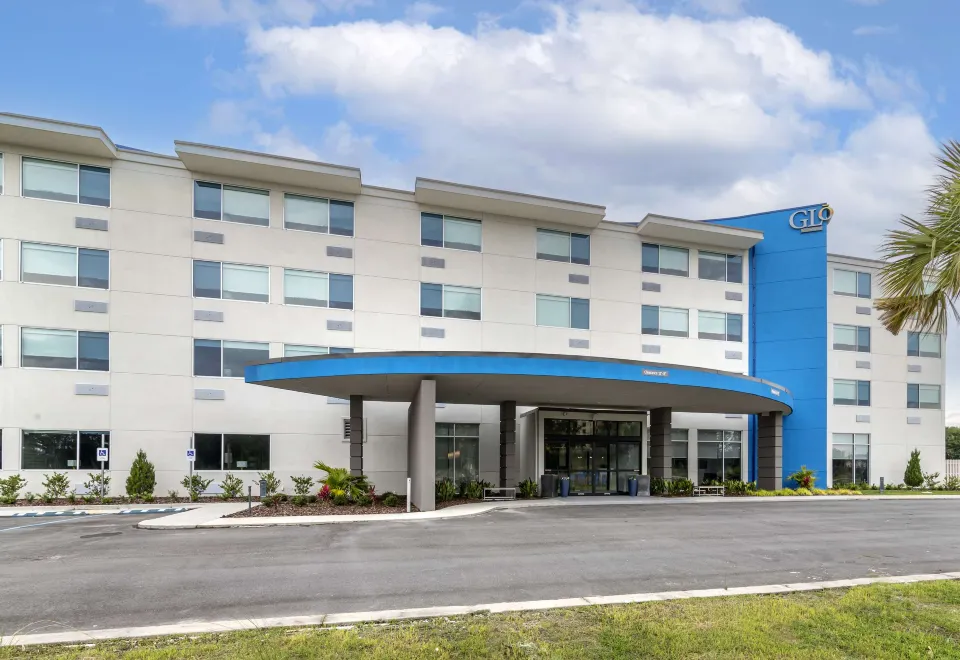 Gallery Stays - Parkside Suite - Housity