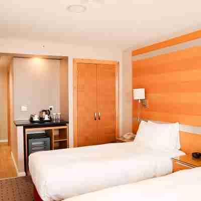 DoubleTree by Hilton Milton Keynes Rooms