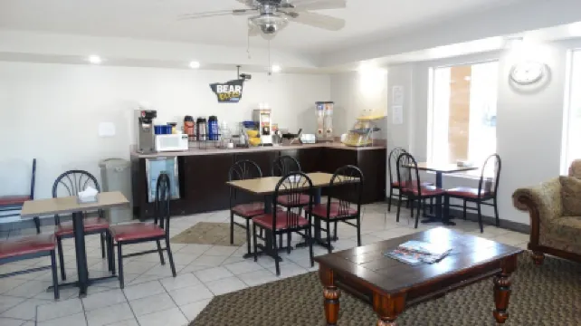 Days Inn by Wyndham Ridgeland South Carolina