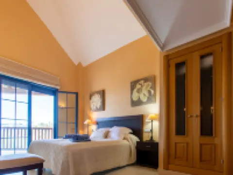 Mirador Galera Playa Free Padel Velilla-Taramay酒店