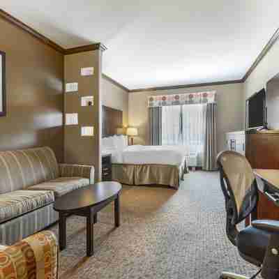 Best Western Plus Texoma Hotel  Suites Rooms