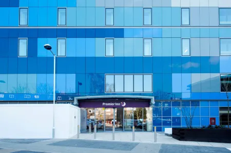 Premier Inn London Archway Hotel