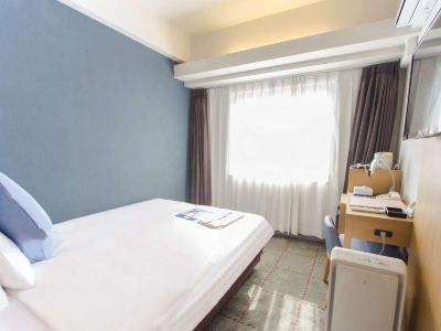 シングルルーム ハートンホテル京都の写真