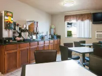 ซุปเปอร์ 8 บายวินด์แฮม แซนแอนโทนิโอ/I-35 นอร์ท