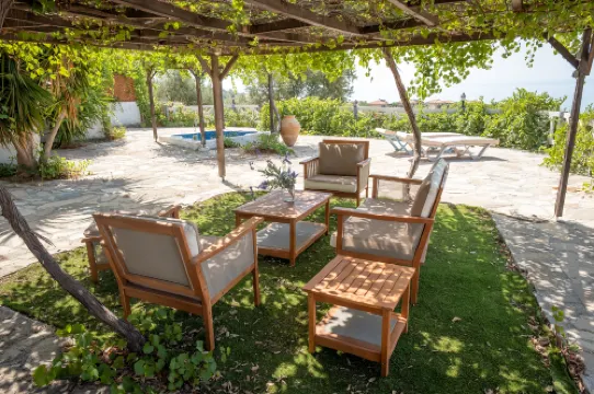 House with with a Spectacular Sea View