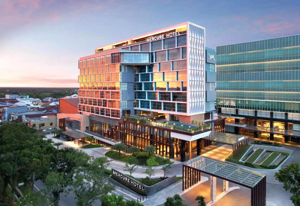 머큐어 팡칼란 분의 깨끗한 호텔 객실 이미지