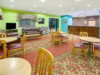 Super 8 by Wyndham Pasadena