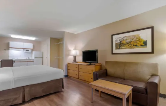 Extended Stay America Select Suites - Jacksonville - Southside - St Johns Towne Ctr Hotel in zona St. Johns Town Center