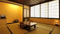 Onsen Shirakabaso Hotels in Kaneyama