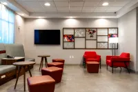 Hampton Inn Elkhorn Lake Geneva Area - 2-Star