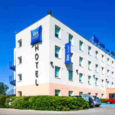 Ibis Budget Marseille Vitrolles Hotel Exterior