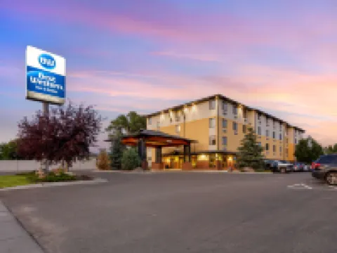 Best Western Golden Prairie Inn Suites Hoteles en Sidney