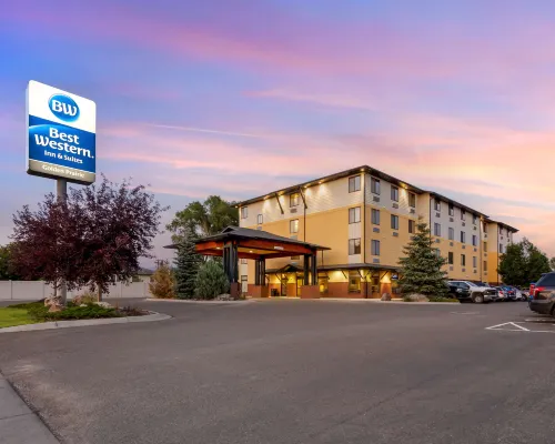 Best Western Golden Prairie Inn  Suites Hotels in Sidney