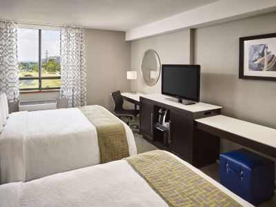 Waterfront Hotel Downtown Burlington