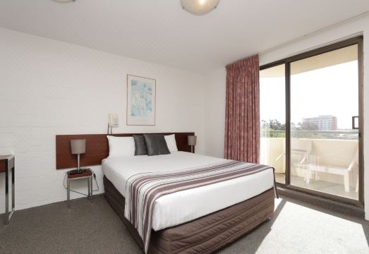 아트리움 호텔 실내 수영장 또는 가족 객실