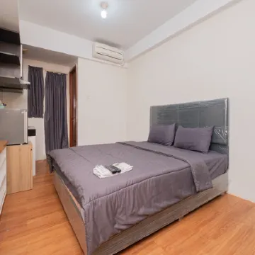 RedLiving Apartemen Green Lake View Ciputat - Aurora Rooms